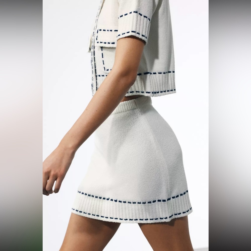 New ZARA Mini Topstitch Skirt